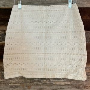 Eyelet lined cream skirt